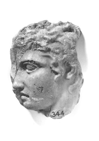 1563